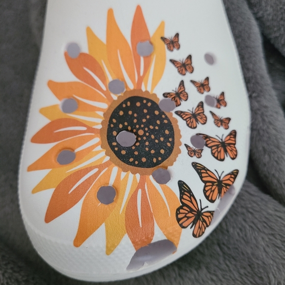 Crocs - Picture 3 of 4